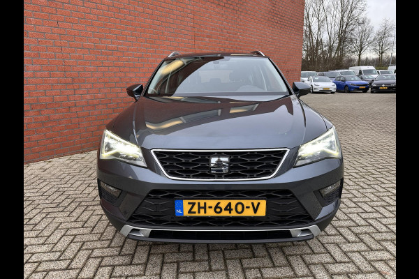 Seat Ateca 1.0 EcoTSI Style Business Intense Panoramadak Full LED Navigatie PDC VA + Camera Trekhaak Alcantara 17" Velgen DAB+ Adaptive Cruise Control