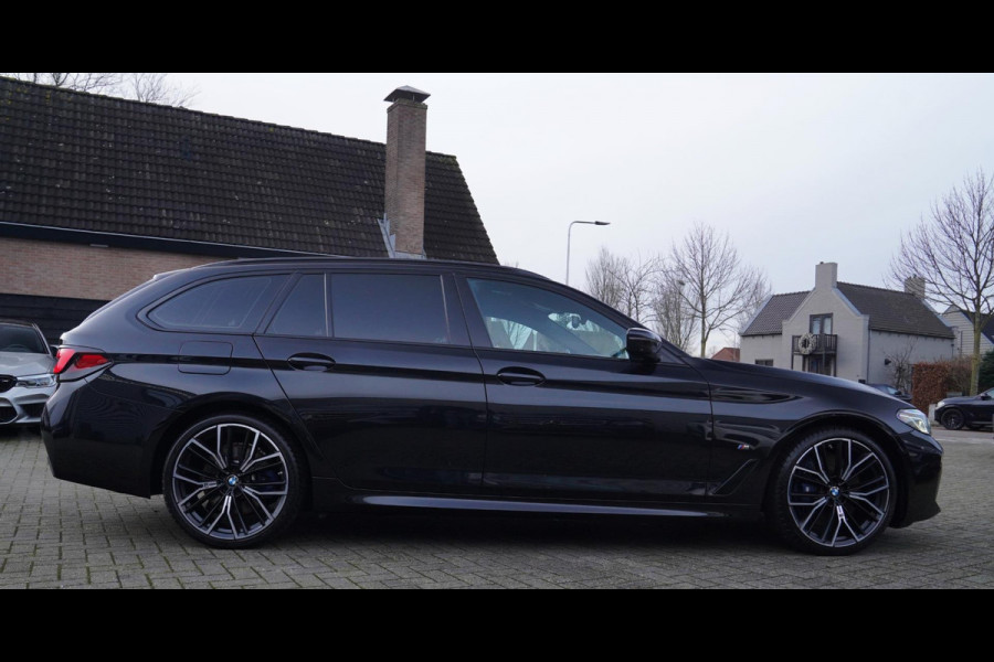 BMW 5 Serie Touring 530d High Executive Edition | Panorama | HuD | Facelift | LASER | Trekhaak | Adaptieve cruise | Drive Assited