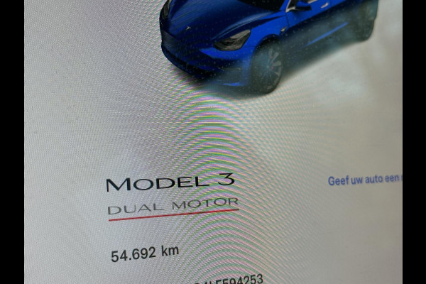 Tesla Model 3 PERFORMANCE AWD 75KWH MET 462 PK LONG RANGE PANORAMADAK. KEYLESS ENTRY. VOOR & ACHTER VERWARMDE STOELEN. ACCU = 94%