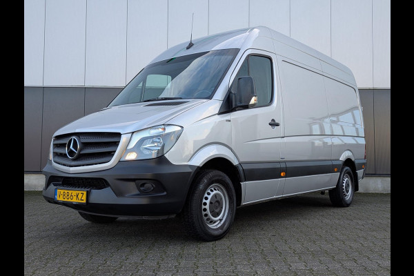 Mercedes-Benz Sprinter 314 140PK AUTOMAAT CRUISE CLIMATE CONTROL TREKHAAK 3 PERSOONS