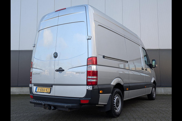 Mercedes-Benz Sprinter 314 140PK AUTOMAAT CRUISE CLIMATE CONTROL TREKHAAK 3 PERSOONS