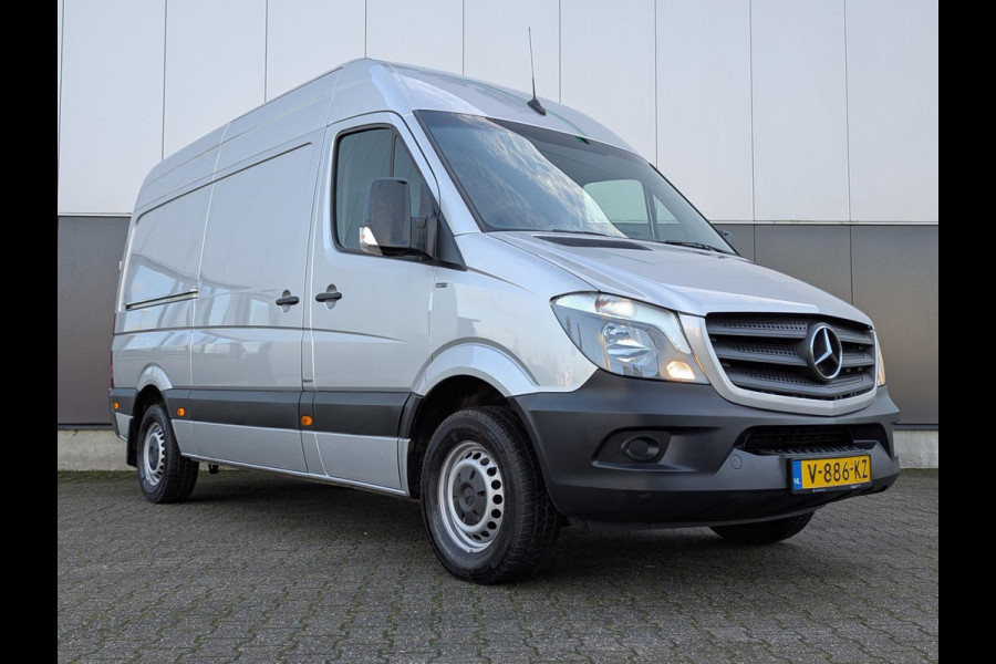 Mercedes-Benz Sprinter 314 140PK AUTOMAAT CRUISE CLIMATE CONTROL TREKHAAK 3 PERSOONS