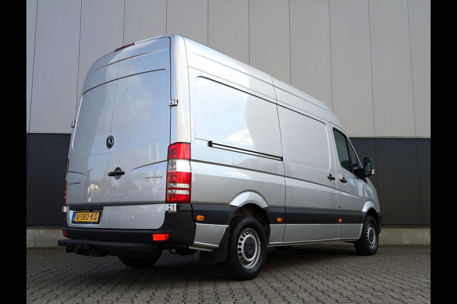 Mercedes-Benz Sprinter 314CDI 140PK AUTOMAAT CRUISE AIRCO 2800KG TREKHAAK