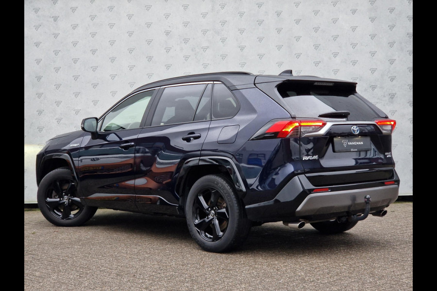 Toyota RAV4 2.5 Hybrid AWD Bi-Tone | Stuur- en Stoelverwarming | Camera  | Apple Carplay / Android Auto | Clima | Trekhaak | LED |