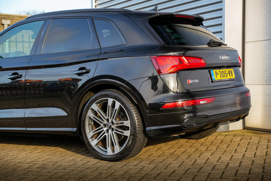 Audi Q5 3.0 TDI SQ5 quattro Panoramadak Luchtvering B&O Carbon Adapt. Cruise 360Cam Memory 21''LM