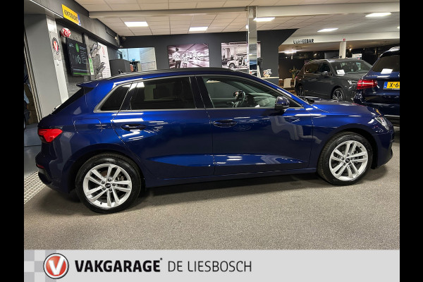 Audi A3 Sportback 40 TFSI e Advanced edition / Automaat / head-up / Led matrix / Apple carplay / camera / stoel verwarming