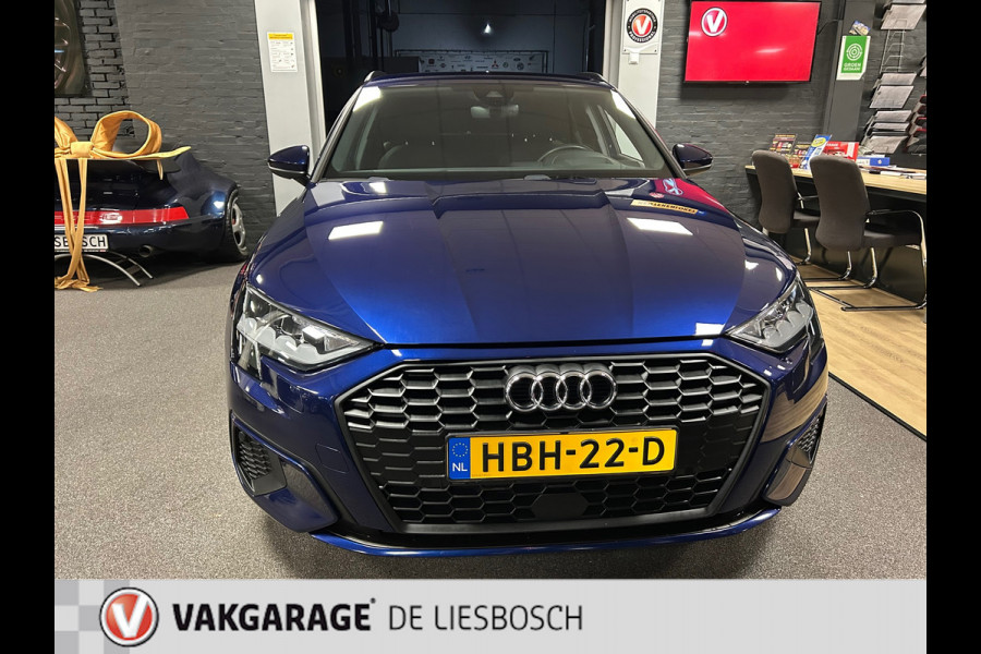 Audi A3 Sportback 40 TFSI e Advanced edition / Automaat / head-up / Led matrix / Apple carplay / camera / stoel verwarming