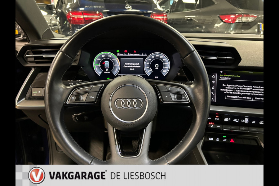 Audi A3 Sportback 40 TFSI e Advanced edition / Automaat / head-up / Led matrix / Apple carplay / camera / stoel verwarming