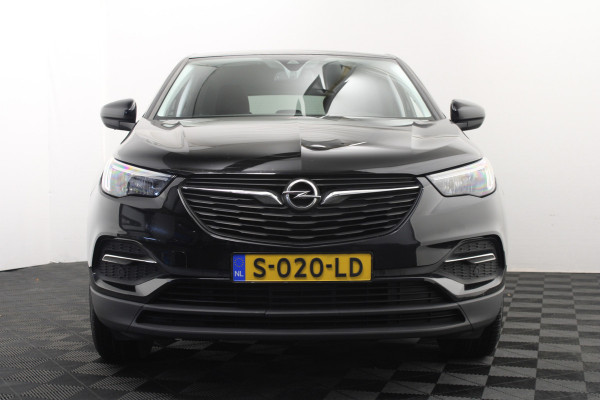 Opel Grandland X 1.2 Turbo Business Executive