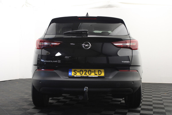 Opel Grandland X 1.2 Turbo Business Executive