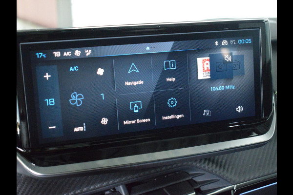Peugeot e-2008 EV GT 54 kWh NAVIGATIE | CARPLAY | ACHTERUITRIJCAMERA MET SENSOREN | STOELVERWARMING | 10km