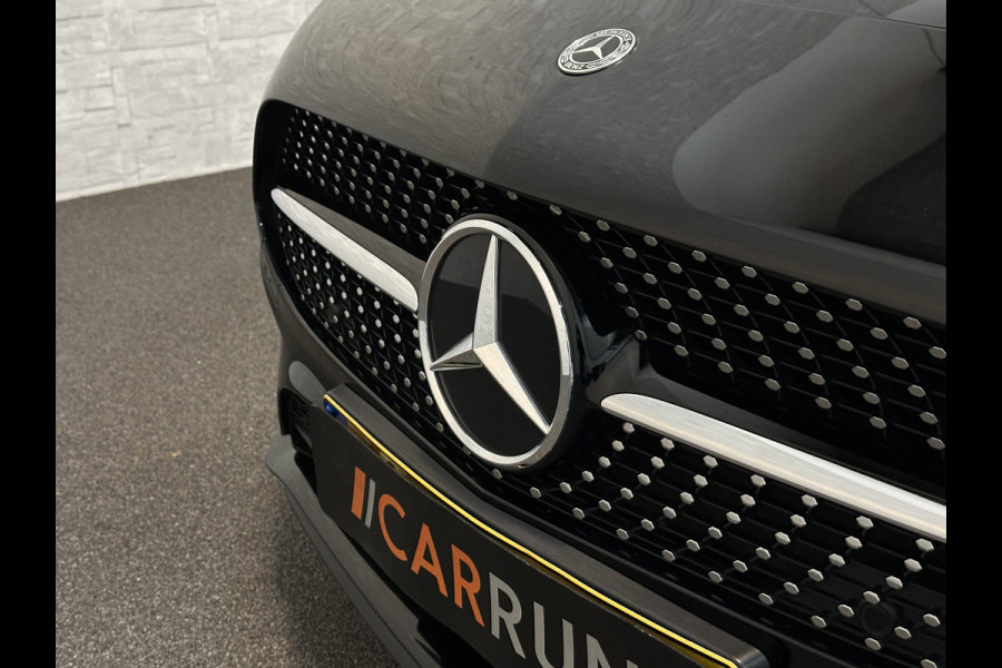 Mercedes-Benz A-Klasse 180 AMG-Line | NL-Auto | Bovag Garantie | Panorama | Widescreen | Memory | Multibeam-LED | Keyless-Go | Sfeerverlichting | Dealer onderhouden | Night-Pakket | Carplay | Stoelverwarming | Camera | Lane Assist |