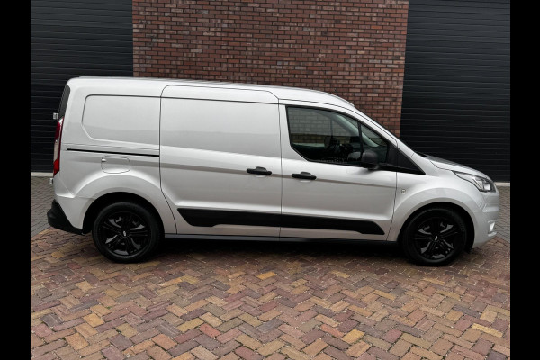 Ford Transit Connect 1.5 EcoBlue L2 / Trekhaak / 100 PK / Navigatie + Camera / Cruise Control / Ford dealer onderhouden / 1e Eigen