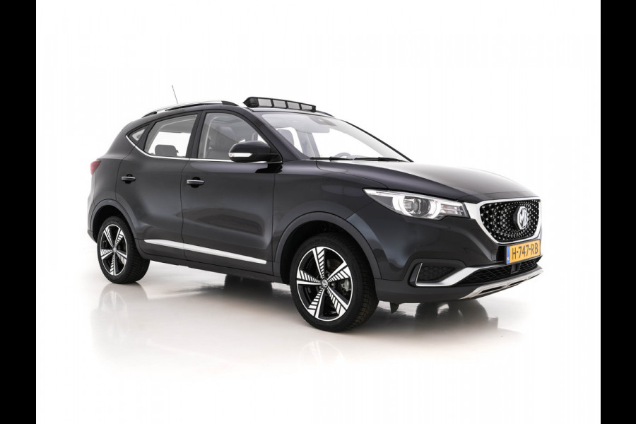 MG ZS EV Luxury 45 kWh (INCL-BTW) *PANO | FULL-LEATHER | CCS-FASTLOADER | KEYLESS | NAVI-FULLMAP | ADAPTIVE-CRUISE | CAMERA | APP-CONNECT | DAB | LANE-ASSIST | SPORT-SEATS | 17"ALU*