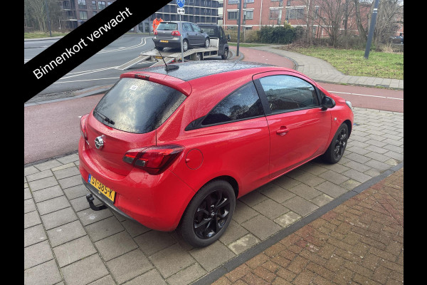 Opel Corsa 1.4 Black Edition | Navigatie | Trekhaak | Parkeersensoren achter