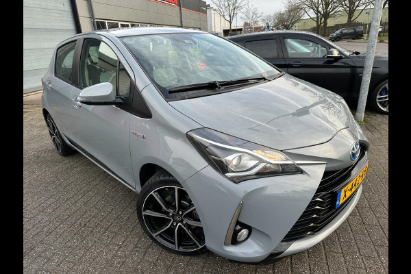 Toyota Yaris 1.5 Hybrid 2019 DYNAMIC SPORT NARDO-GREY NAVI 17 INCH LUXE