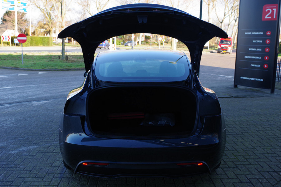 Tesla Model 3 Long Range RWD 78 kWh *PER-DIRECT LEVERBAAR*, Panoramadak, 4 x Stoelverwarming, Entertainment, 360 Camera