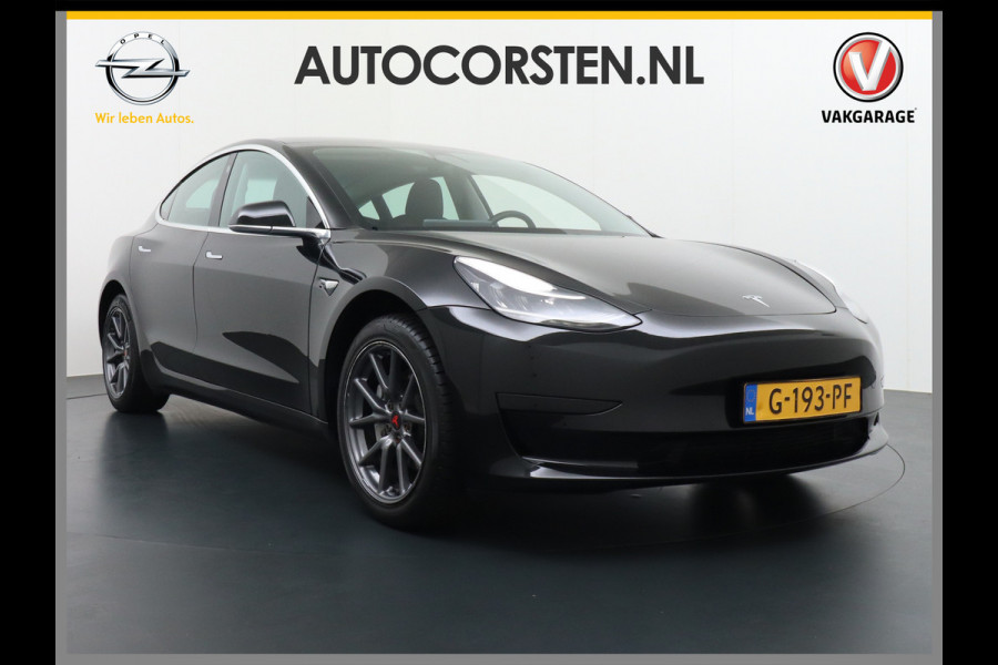 Tesla Model 3 SR+60kWh 326PK AutoPilot FSD-v.b Premium-Luidsprekers Leer PanoDak Adaptive cruise 18" Camera's Elektr.-Stuur+Stoelen+Spiegels+G Ecc Navigatiesysteem full map LED-a+v Comfortstoel(en) ACC Dual-ECC DAB Voorverwarmen interieur via App Keyless via Telefoonsleutel One-Pedal-Drive Orig. nlse auto  1e eigenaar Slechts 1584kg (Lichtste Tesla)