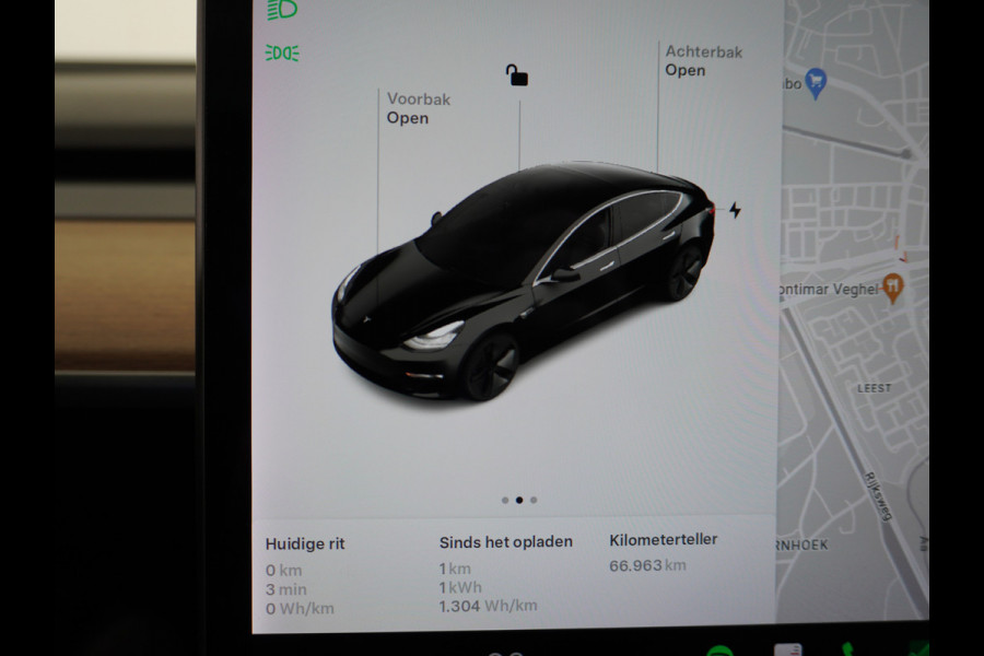 Tesla Model 3 SR+60kWh 326PK AutoPilot FSD-v.b Premium-Luidsprekers Leer PanoDak Adaptive cruise 18" Camera's Elektr.-Stuur+Stoelen+Spiegels+G Ecc Navigatiesysteem full map LED-a+v Comfortstoel(en) ACC Dual-ECC DAB Voorverwarmen interieur via App Keyless via Telefoonsleutel One-Pedal-Drive Orig. nlse auto  1e eigenaar Slechts 1584kg (Lichtste Tesla)