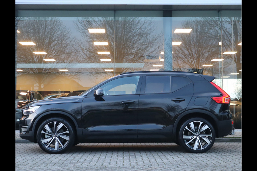 Volvo XC40 Recharge P8 AWD R-Design / Panoramadak / Trekhaak