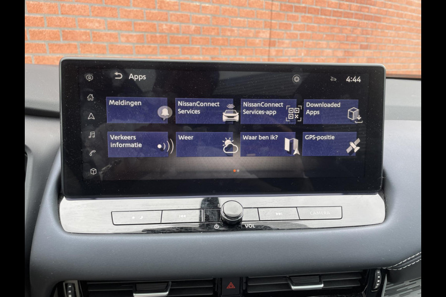 Nissan QASHQAI 1.3 MHEV DIG-T 158pk Xtronic Tekna+ | Navigatie | Apple Carplay/Android Auto | Parkeersensoren | 360 camera | Adaptive cruise control | Elektrisch panoramadak | Head-up Display | Blind Spot Assist | Elektrische achterklep | Elektrische bestuurderstoel | Stoel-en stuurverwarming | Ledverlichting | Climate Control