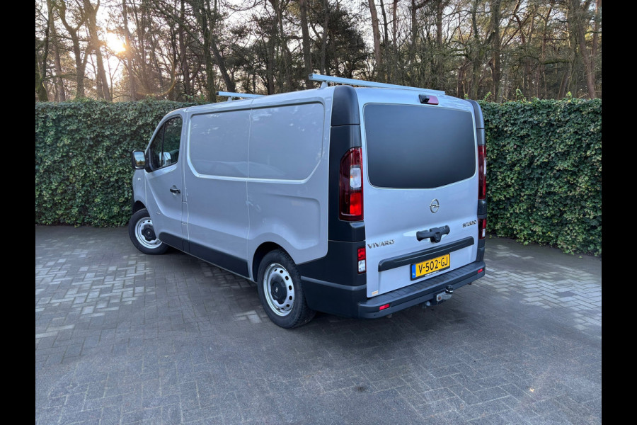 Opel Vivaro 1.6 CDTI L1H1 Sport EcoFlex | Leder | Navi | Bluetooth | Camera | Dakdragers | Volledige inrichting!|Trekhaak |NAP|