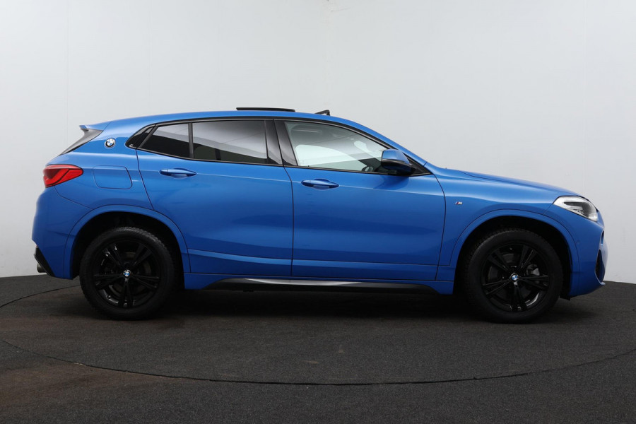 BMW X2 2.0i xDrive High Executive(Dealer OndH, Panorama, Navi Pro, Sportstoel, Trekhaak, StoelV, PDC V+A, Etc)