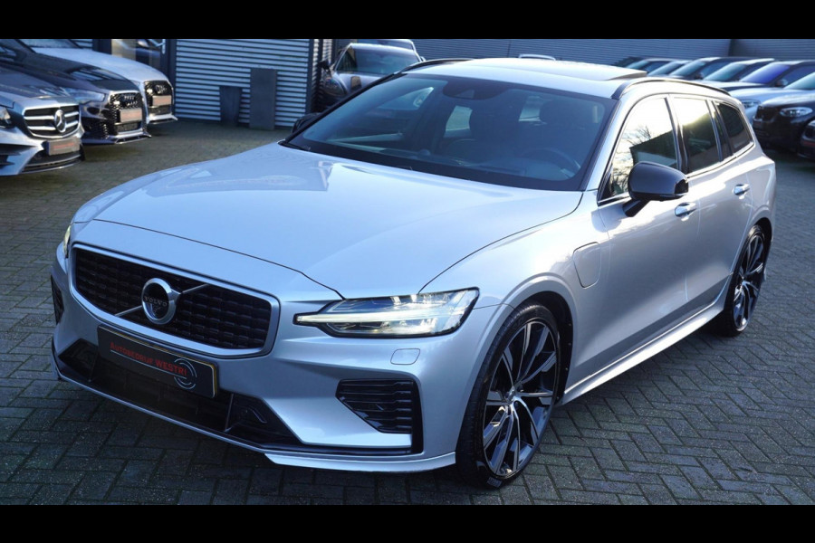 Volvo V60 2.0 T8 Twin Engine AWD | R-Design Binnen+buiten | Bowers&Wilkins | incl BTW | 360 camera | Stuurwielverwarming | Headup