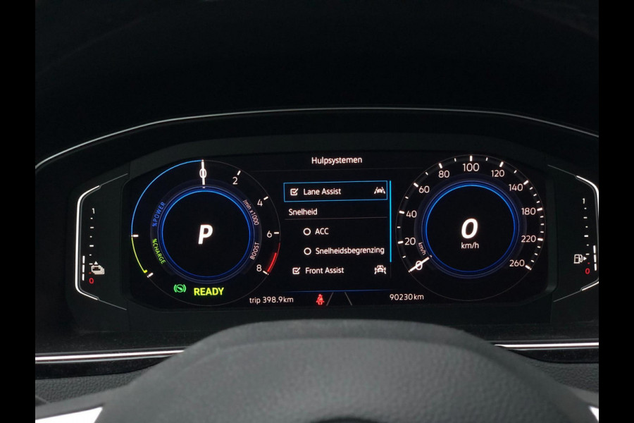 Volkswagen Passat Variant 1.4 TSI PHEV GTE Business | Pano, Navi, Virtual, Ergo, ACC, Camera, El. Klep, Trekhaak, Stoelverw. |PHEV