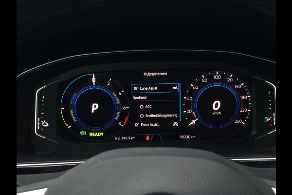 Volkswagen Passat Variant 1.4 TSI PHEV GTE Business | Pano, Navi, Virtual, Ergo, ACC, Camera, El. Klep, Trekhaak, Stoelverw. |PHEV