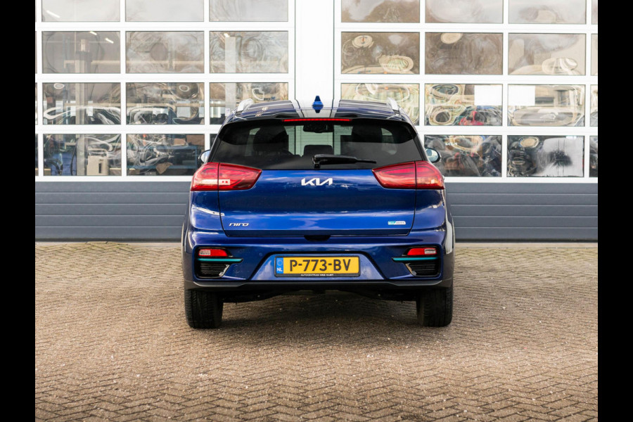 Kia e-Niro DynamicPlusLine 64 kWh | Apple Carplay/Android auto | Cruise control adaptief | Climate controle | Elektrisch schuifdak | Keyless start en entry | Full map navigatie | voorstoelen en stuur verwarmd.