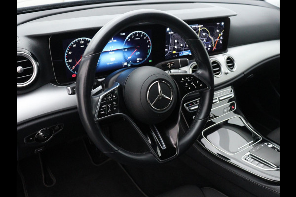 Mercedes-Benz E-Klasse Estate 300 e Plug-In Hybrid Exclusive Line FULL-LED TREKHAAK CARPLAY