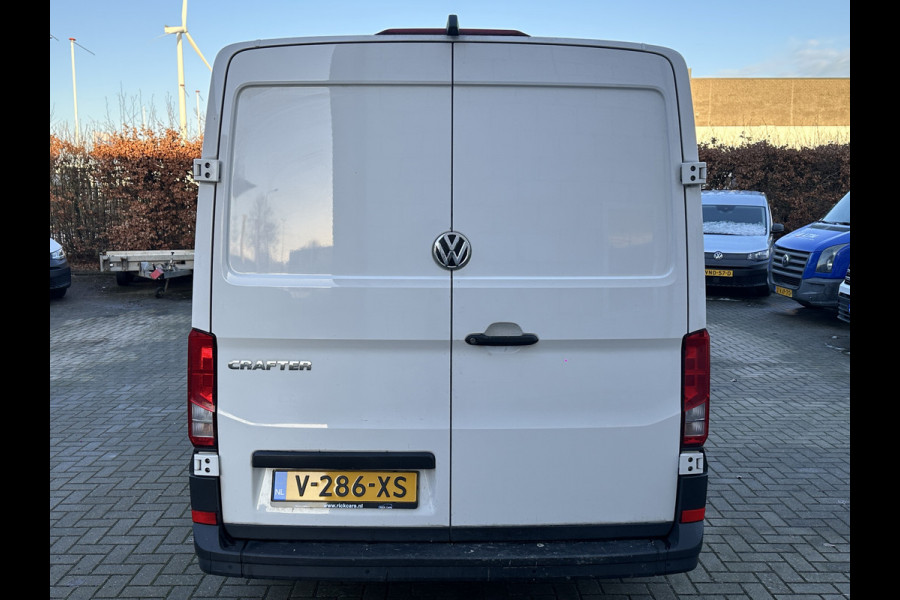 Volkswagen Crafter 35 2.0 TDI 177PK L3H3 AUTOMAAT carplay/navigatie