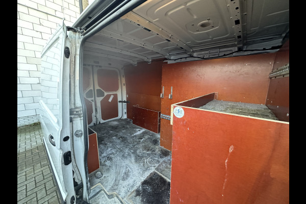 Volkswagen Crafter 35 2.0 TDI 177PK L3H3 AUTOMAAT carplay/navigatie