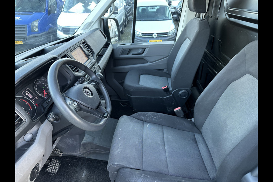 Volkswagen Crafter 35 2.0 TDI 177PK L3H3 AUTOMAAT carplay/navigatie