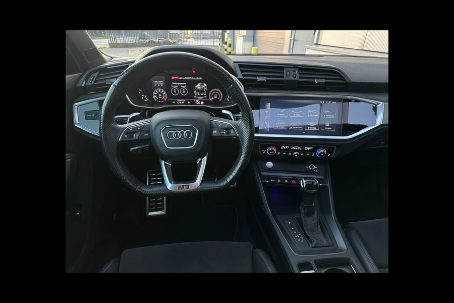 Audi RS Q3 RSQ3 TFSI SPORTBACK FULL PANO NAVI SFEER PDC SPORTVELGEN