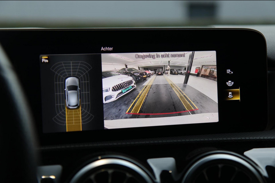 Mercedes-Benz A-Klasse 220 AMG/PANO/SFEER/CARPLAY/LANE ASSIST/VOL