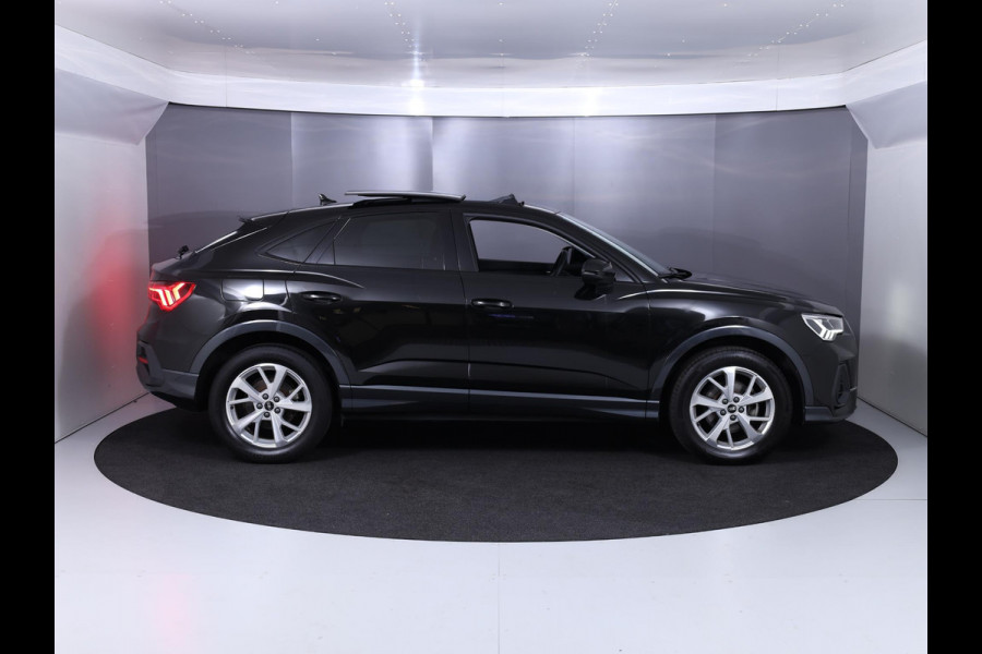 Audi Q3 Sportback 35 TFSI Business Edition 150 pk S-tronic | Navigatie | Panoramadak | Parkeersensoren | Achteruitrijcamera | Cruise control | Stoelverwarming |