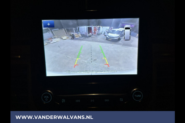 Ford Transit 2.0 TDCI 131pk L3H2 Euro6 Airco | Navigatie | Camera | Cruisecontrol | Apple Carplay | Stoelverwarming Android Auto, Parkeersensoren, Verwarmde voorruit, Bijrijdersbank