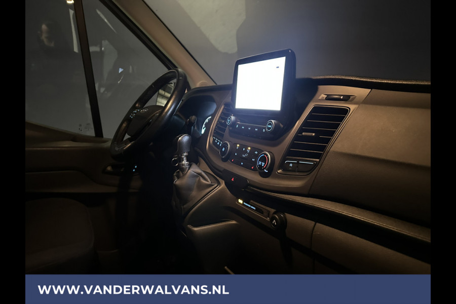 Ford Transit 2.0 TDCI 131pk L3H2 Euro6 Airco | Navigatie | Camera | Cruisecontrol | Apple Carplay | Stoelverwarming Android Auto, Parkeersensoren, Verwarmde voorruit, Bijrijdersbank