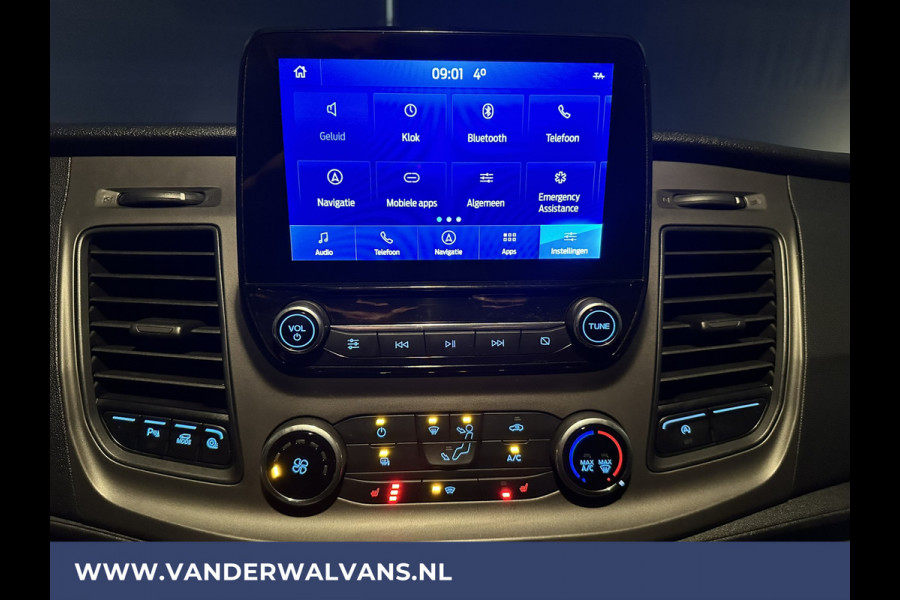 Ford Transit 2.0 TDCI 131pk L3H2 Euro6 Airco | Navigatie | Camera | Cruisecontrol | Apple Carplay | Stoelverwarming Android Auto, Parkeersensoren, Verwarmde voorruit, Bijrijdersbank