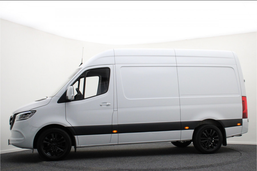 Mercedes-Benz Sprinter 317 1.9 CDI L2H2 Automaat LED, Camera, Cruise, Apple CarPlay, Airco, DAB, Standkachel, Trekhaak, 18''