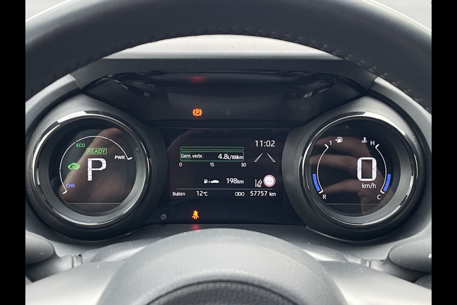 Toyota Yaris 1.5 Hybrid Executive | CarPlay | Camera | HUD | ACC | LED | DAB+ | 17 inch