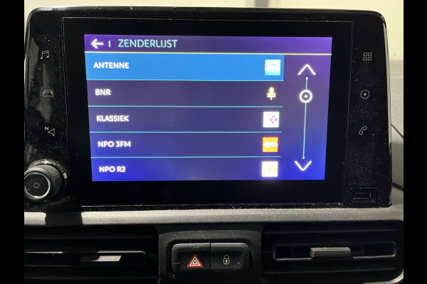 Peugeot e-Partner Asphalt 50 kWh | Navigatie | Airco | 3-Fasen SoH (batterijcheck) 87,69% score!