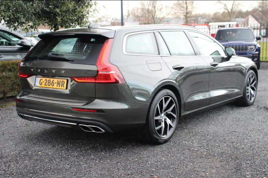 Volvo V60 2.0 T4 Momentum Pro 190 PK Aut. 1e Eig Camera LED App-Connect 18''