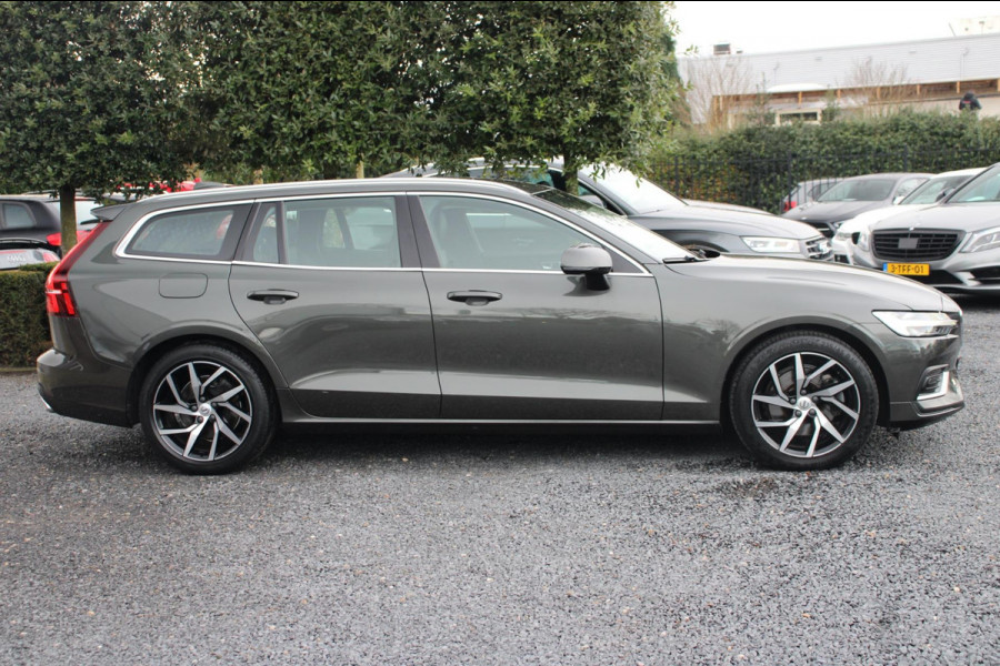 Volvo V60 2.0 T4 Momentum Pro 190 PK Aut. 1e Eig Camera LED App-Connect 18''