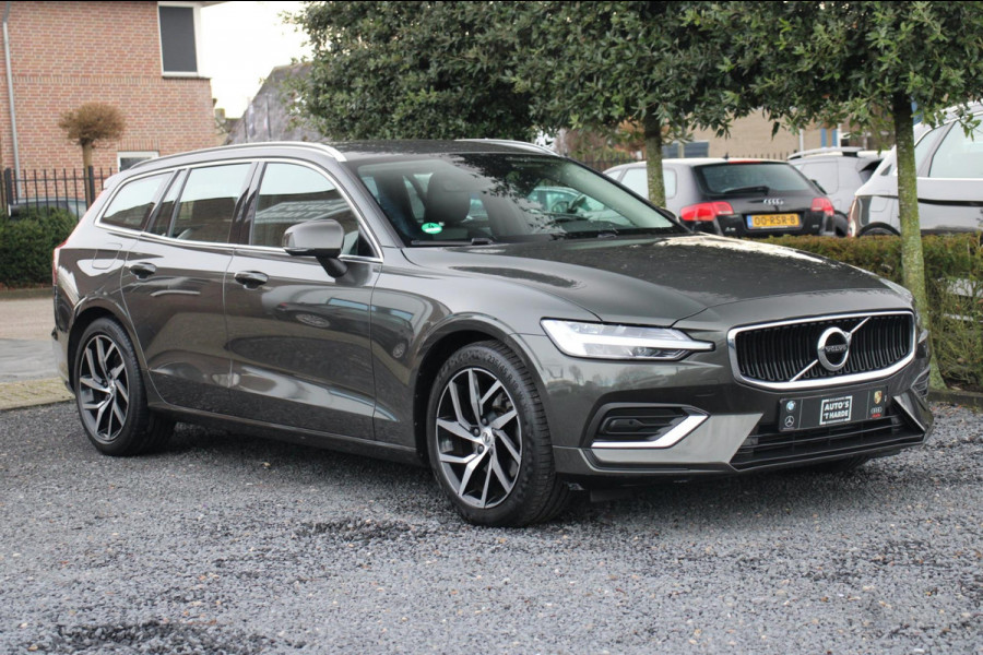 Volvo V60 2.0 T4 Momentum Pro 190 PK Aut. 1e Eig Camera LED App-Connect 18''