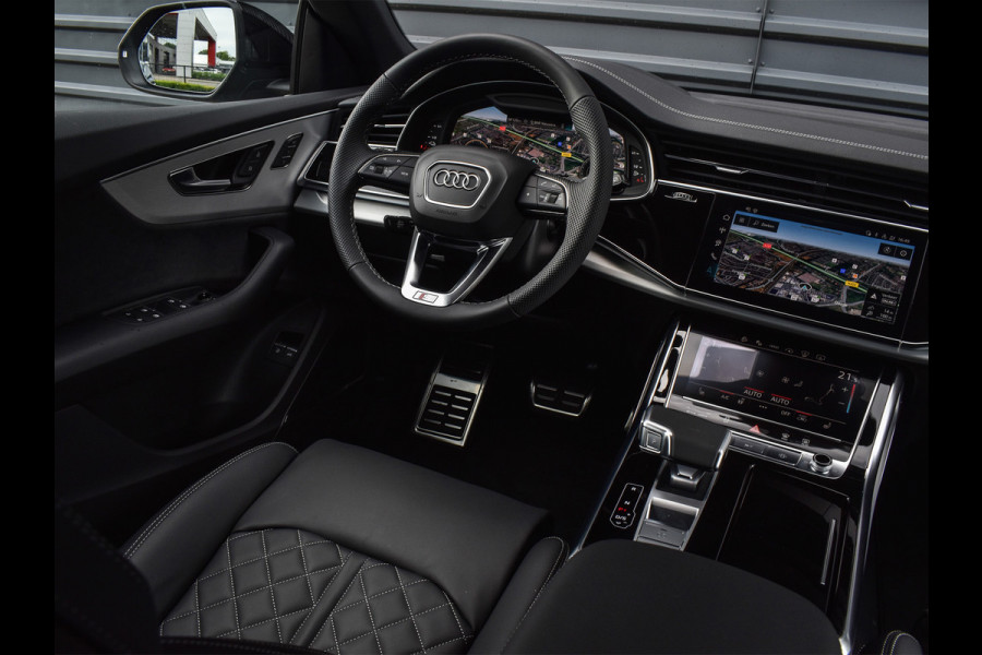 Audi Q8 55TFSI e QUATTRO PRO LINE S COMPETITION | S-SEATS | PANORAMADAK | 4 WIEL BESTURING | B&O SOUND | HEAD-UP | LUCHTVERING | DAB+ |