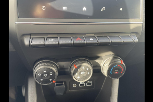 Mitsubishi Colt 1.0 MT Pure AppleCarplay / AndroidAuto