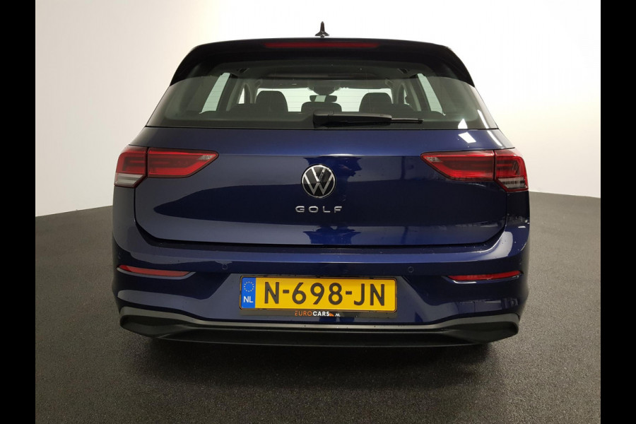 Volkswagen Golf 1.5 TSI 130pk Life | Navigatie | Climate Control | Adaptive Cruise Control | Led | Lichtmetalen velgen | Parkeer Sensoren | Stoelverwarming